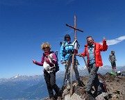 64 In vetta al Diavolo di Malgina (2926 m) ...vento freddo !